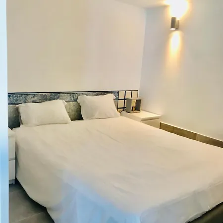 بيت للعطل Trendy One Bedroom House, & Lagoon *
